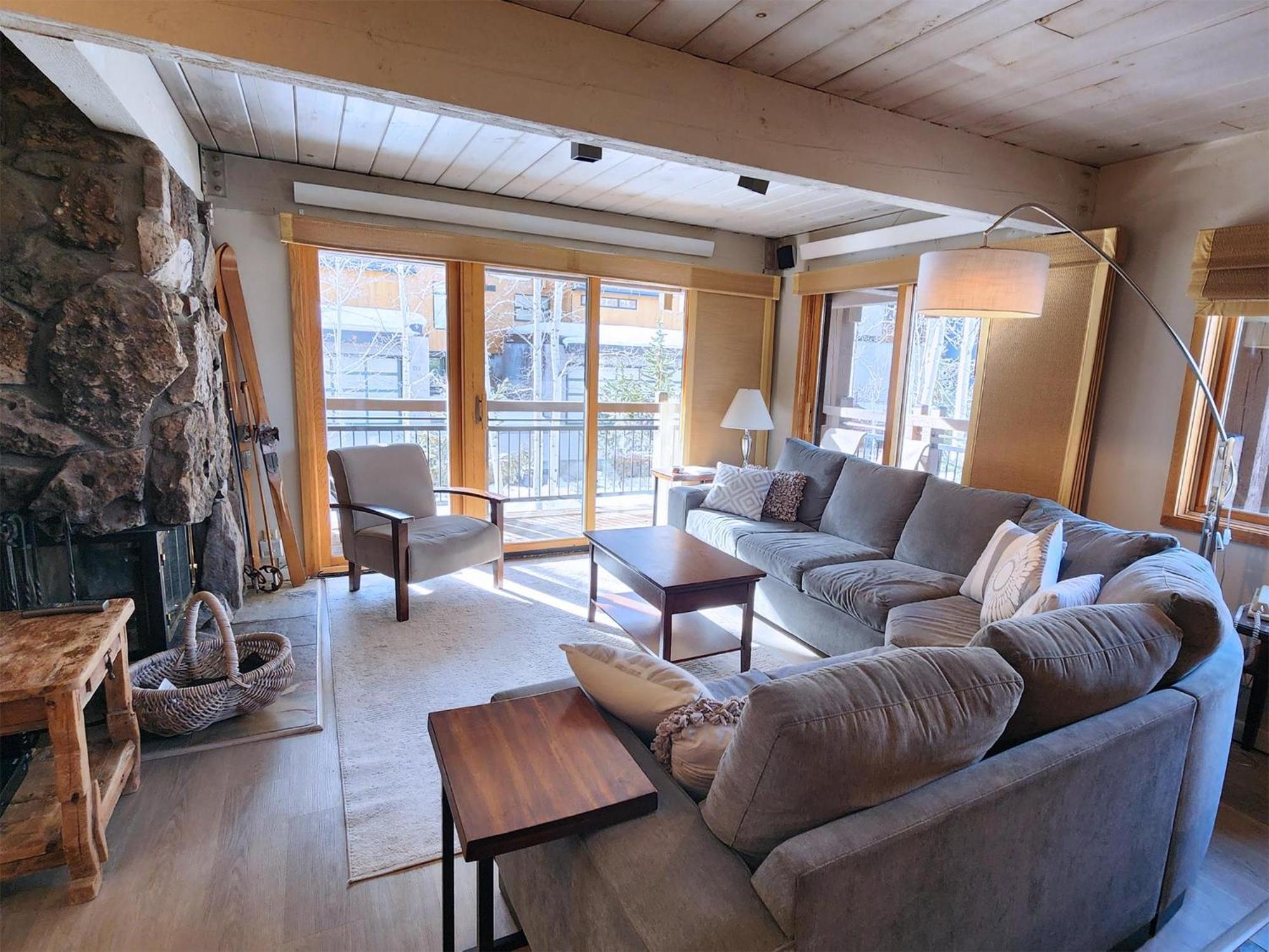 Apartamento Lift One - One, Two, Three Bedroom Units Adjacent To Downtown