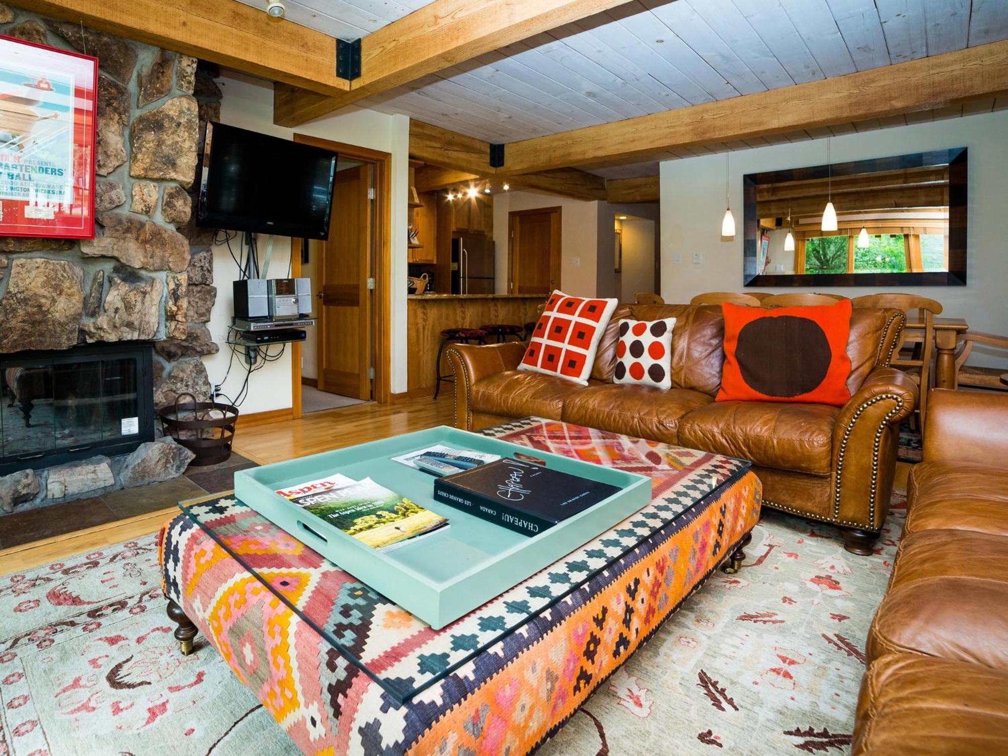 Lift One - One, Two, Three Bedroom Units Adjacent To Downtown Apartamento *