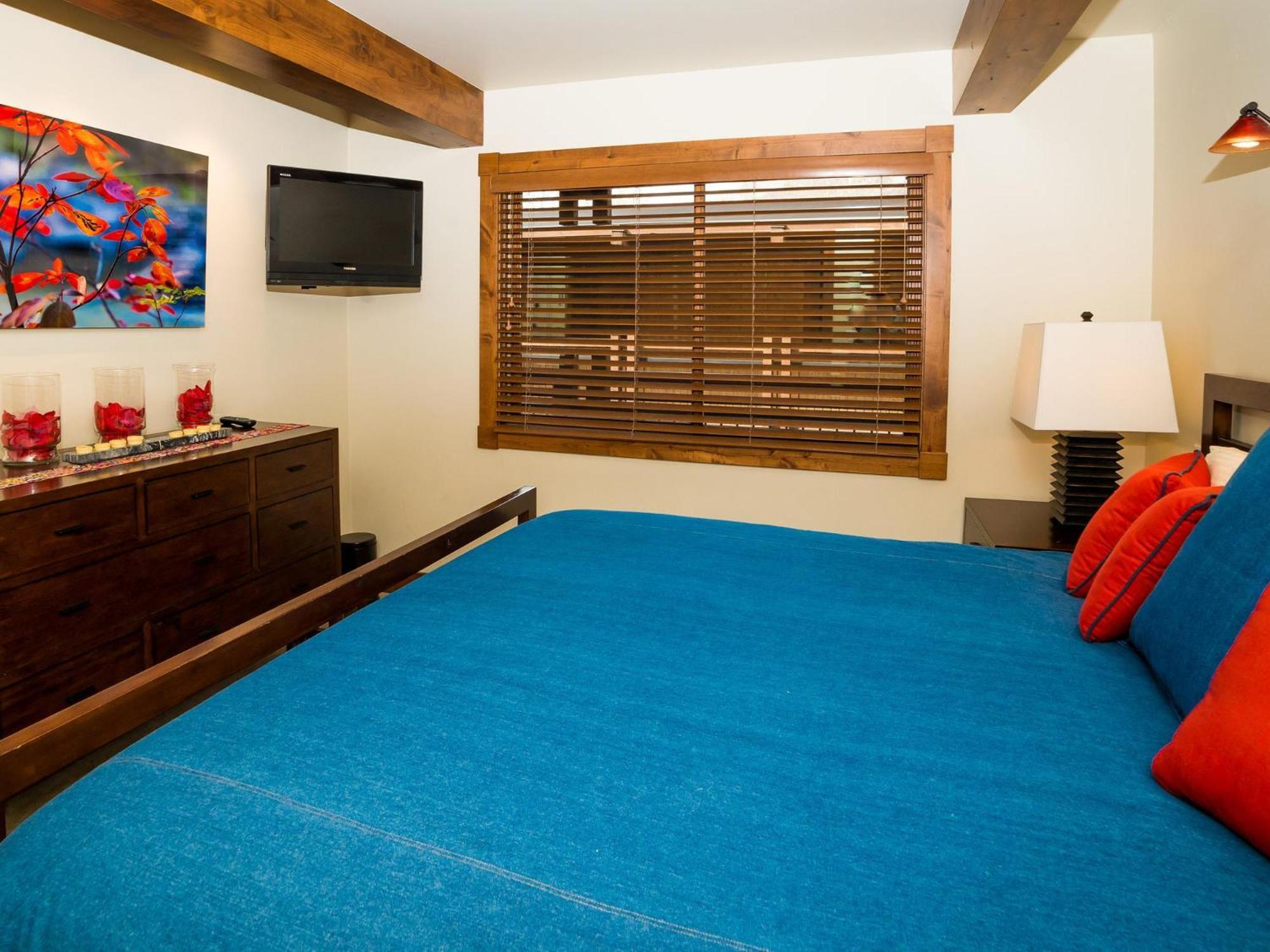 Lift One - One, Two, Three Bedroom Units Adjacent To Downtown * Aspen