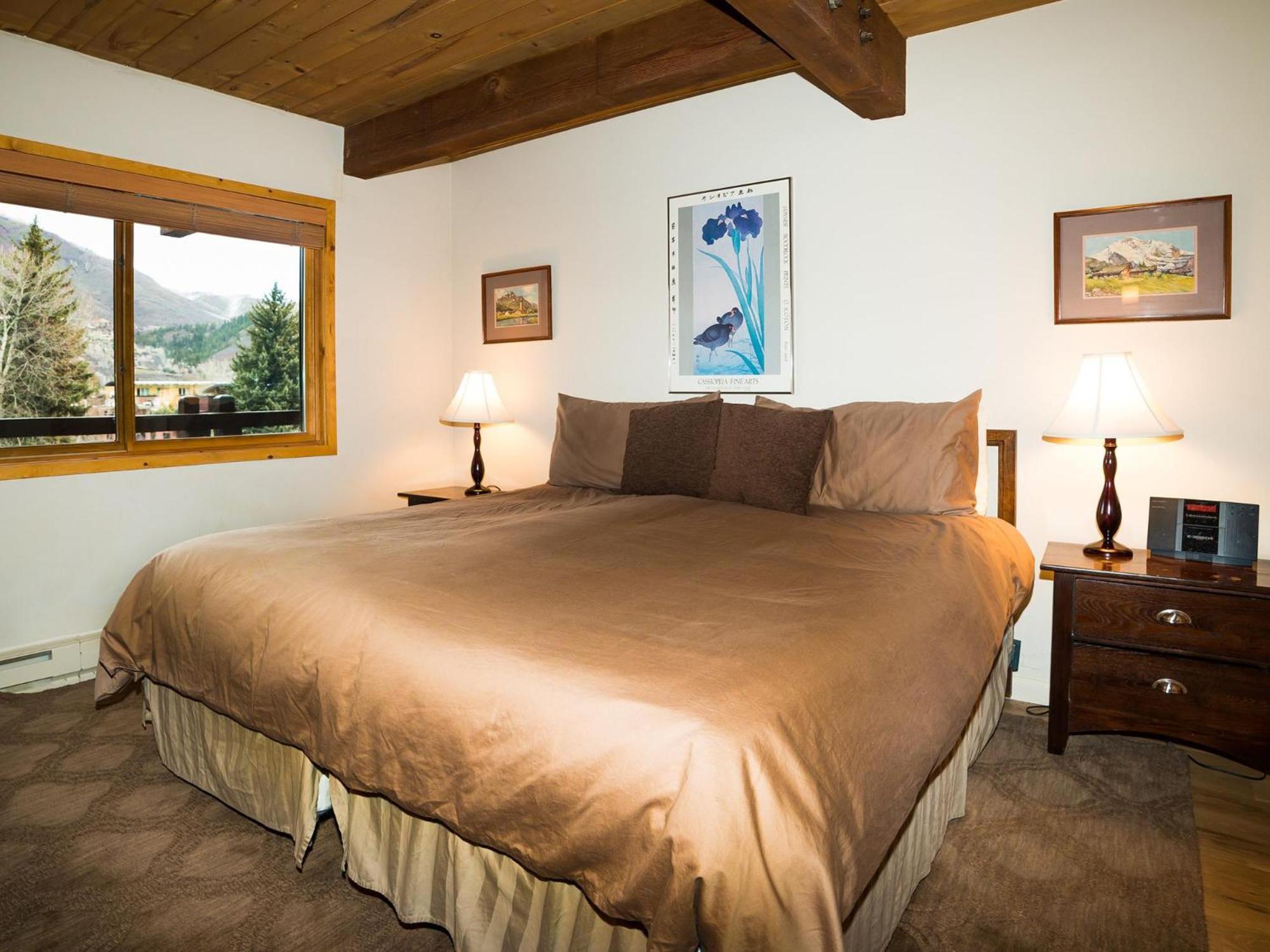 Apartamento Lift One - One, Two, Three Bedroom Units Adjacent To Downtown