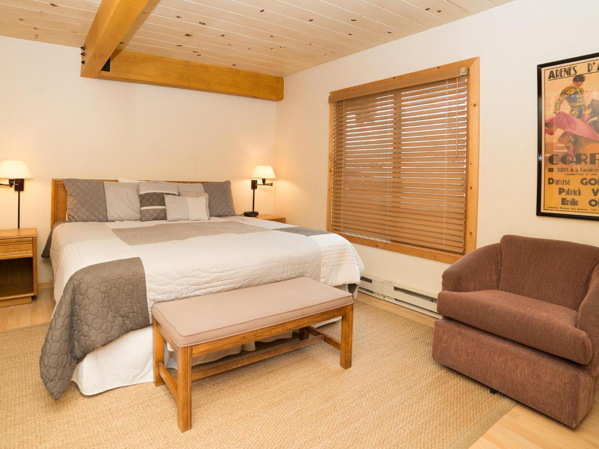 Lift One - One, Two, Three Bedroom Units Adjacent To Downtown Apartamento Aspen