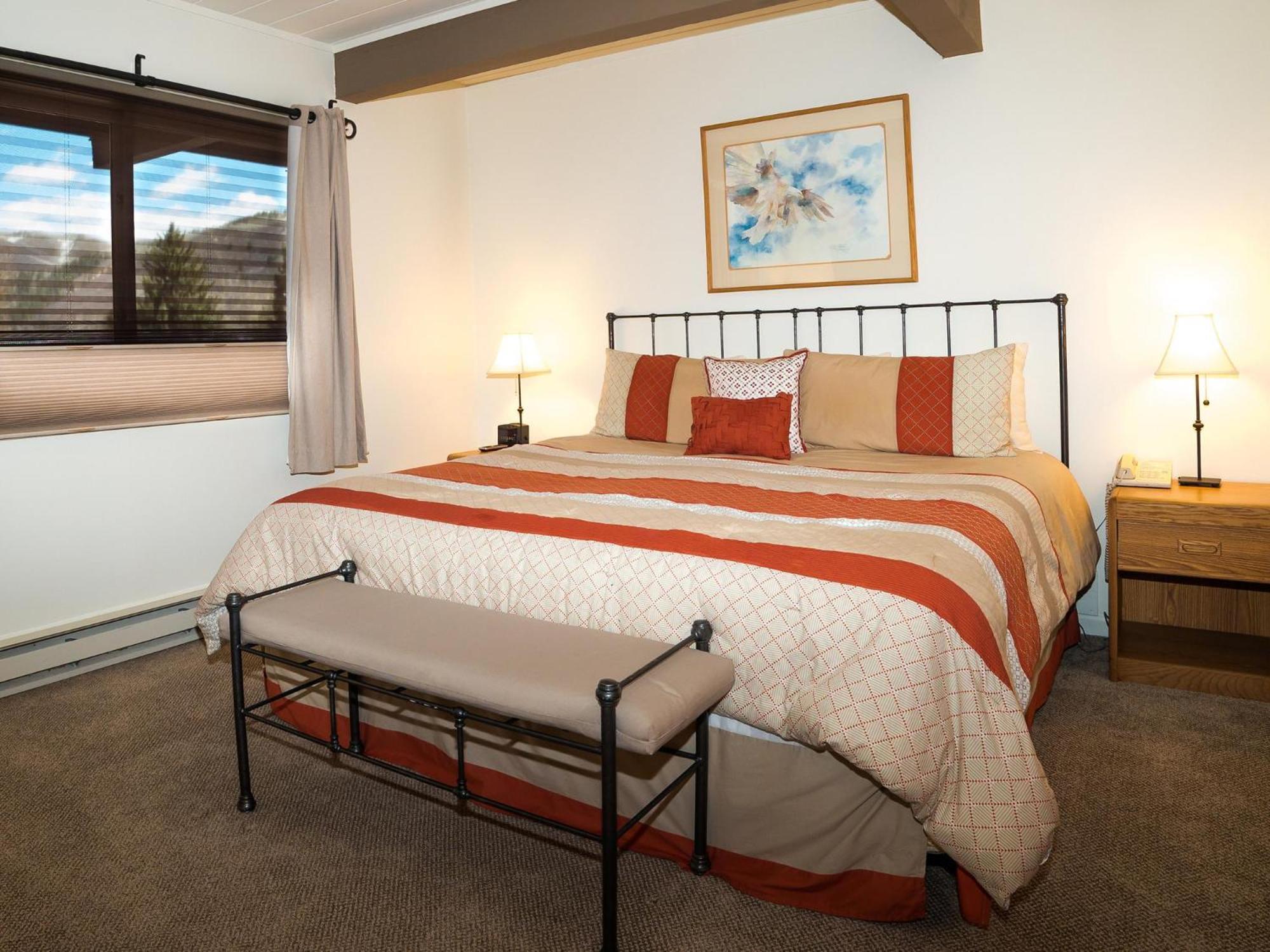 Lift One - One, Two, Three Bedroom Units Adjacent To Downtown Apartamento *