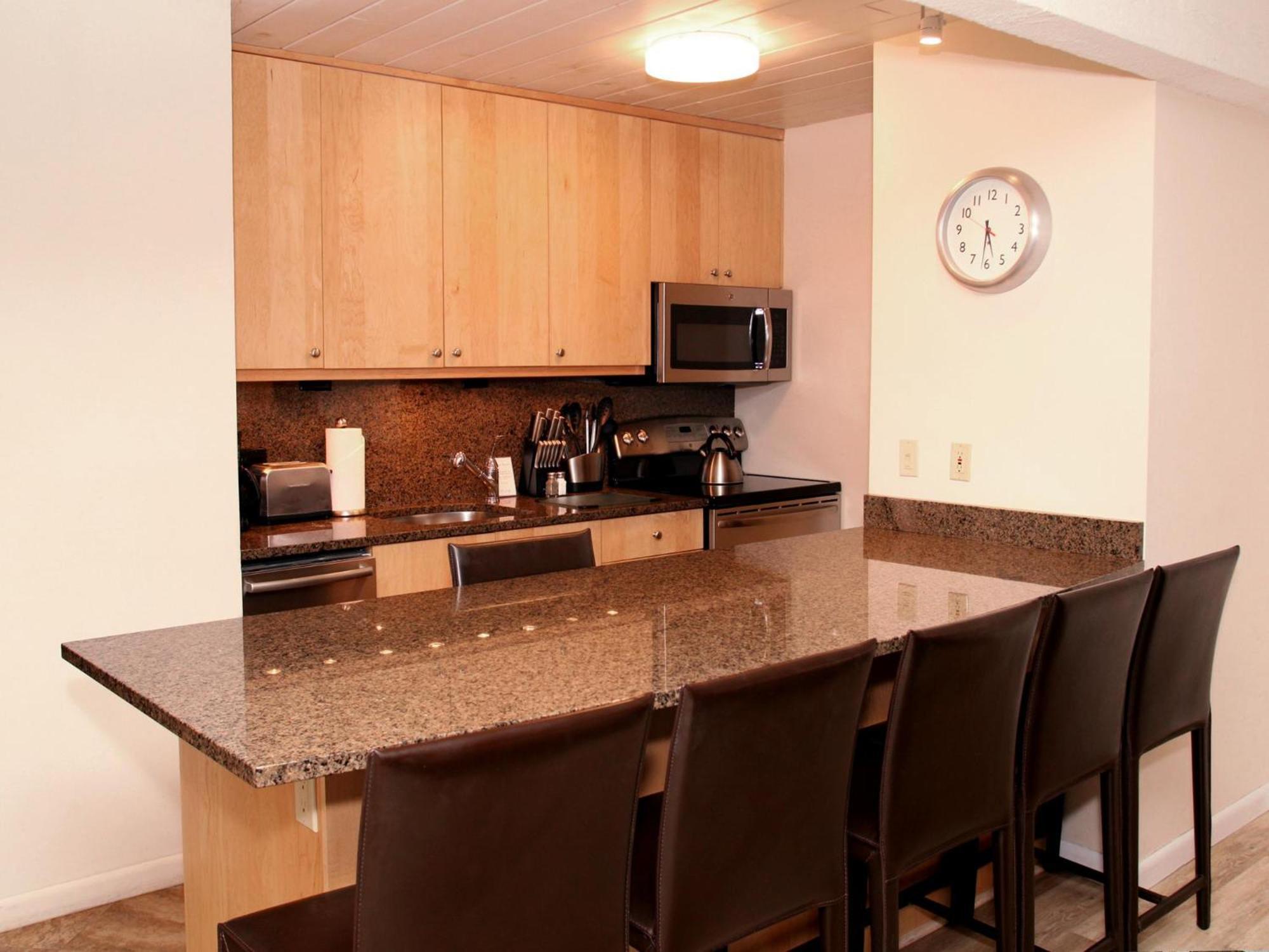 Lift One - One, Two, Three Bedroom Units Adjacent To Downtown Apartamento
