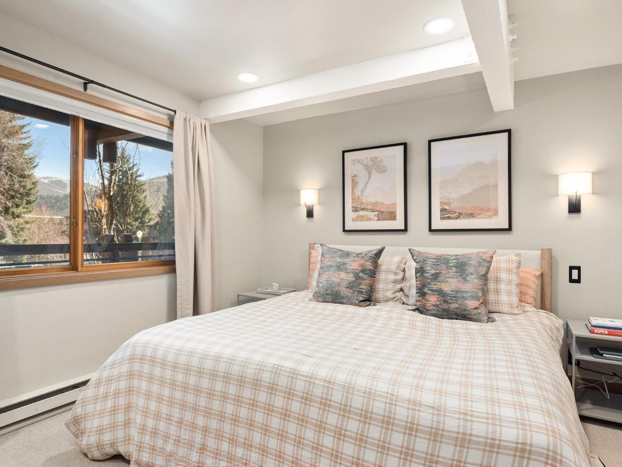 Apartamento Lift One - One, Two, Three Bedroom Units Adjacent To Downtown