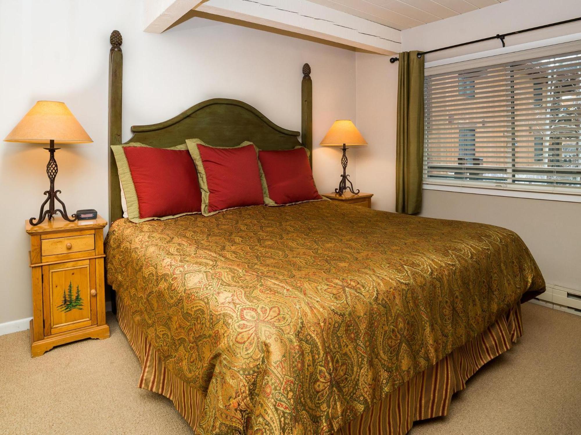 Lift One - One, Two, Three Bedroom Units Adjacent To Downtown Apartamento *