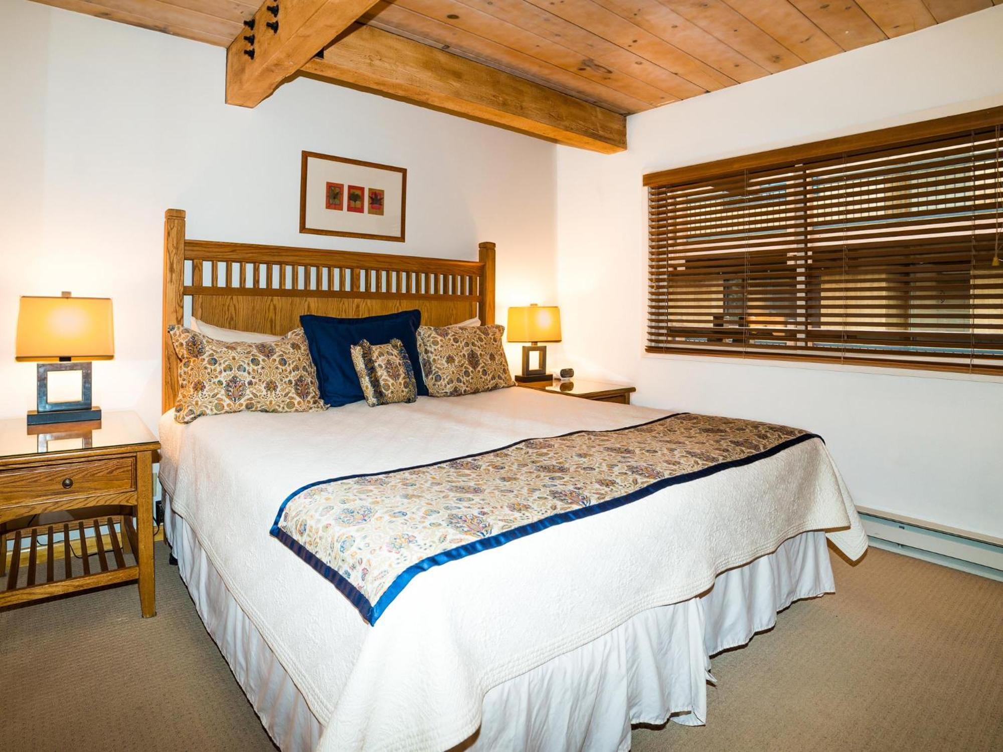 Lift One - One, Two, Three Bedroom Units Adjacent To Downtown Appartement
